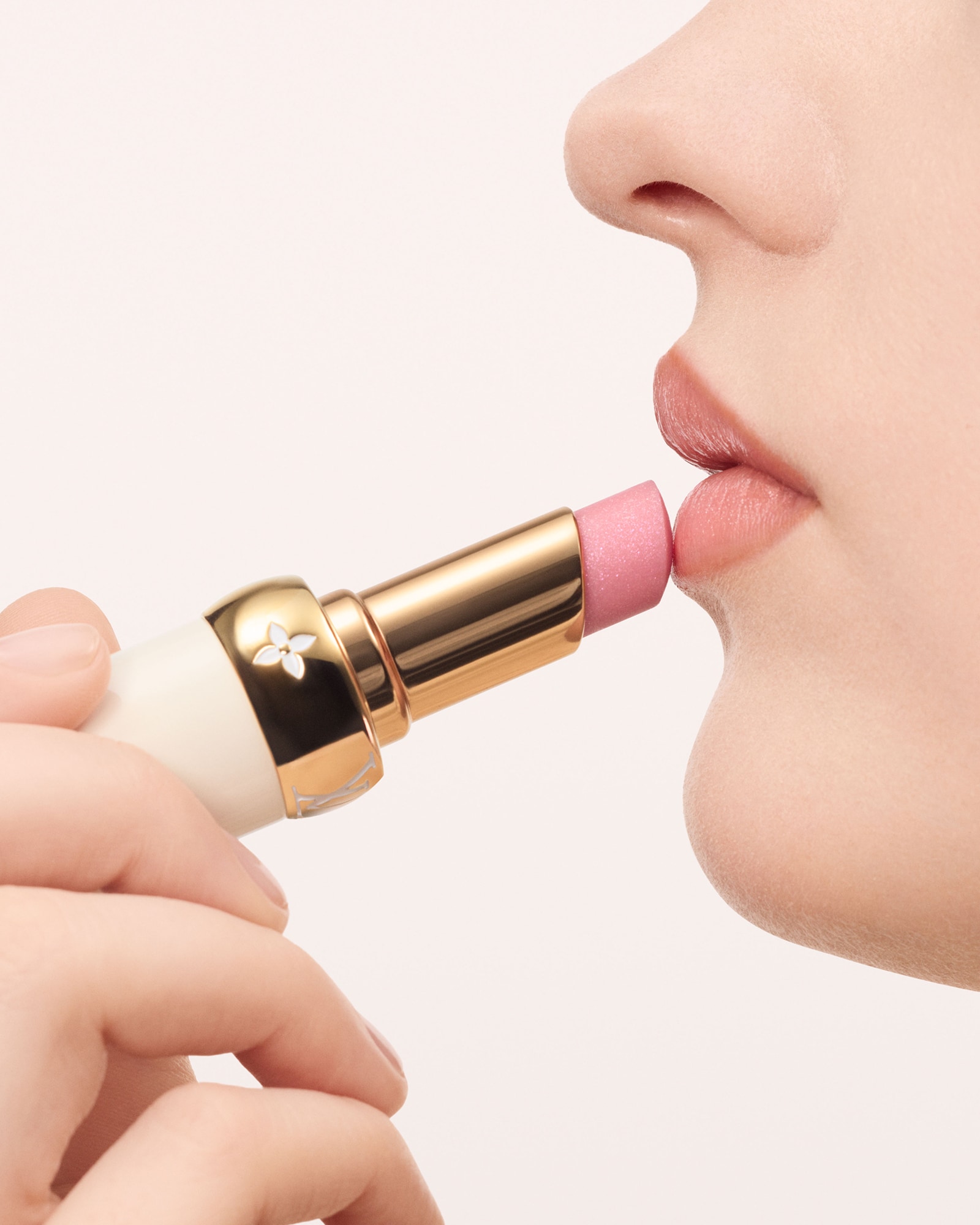 Luxury Makeup - La Beauté | LOUIS VUITTON ®