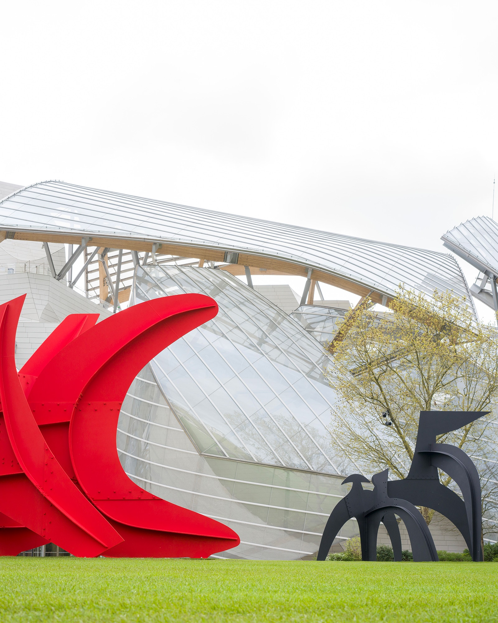 Fondation Louis Vuitton: Alexander Calder | LOUIS VUITTON ®