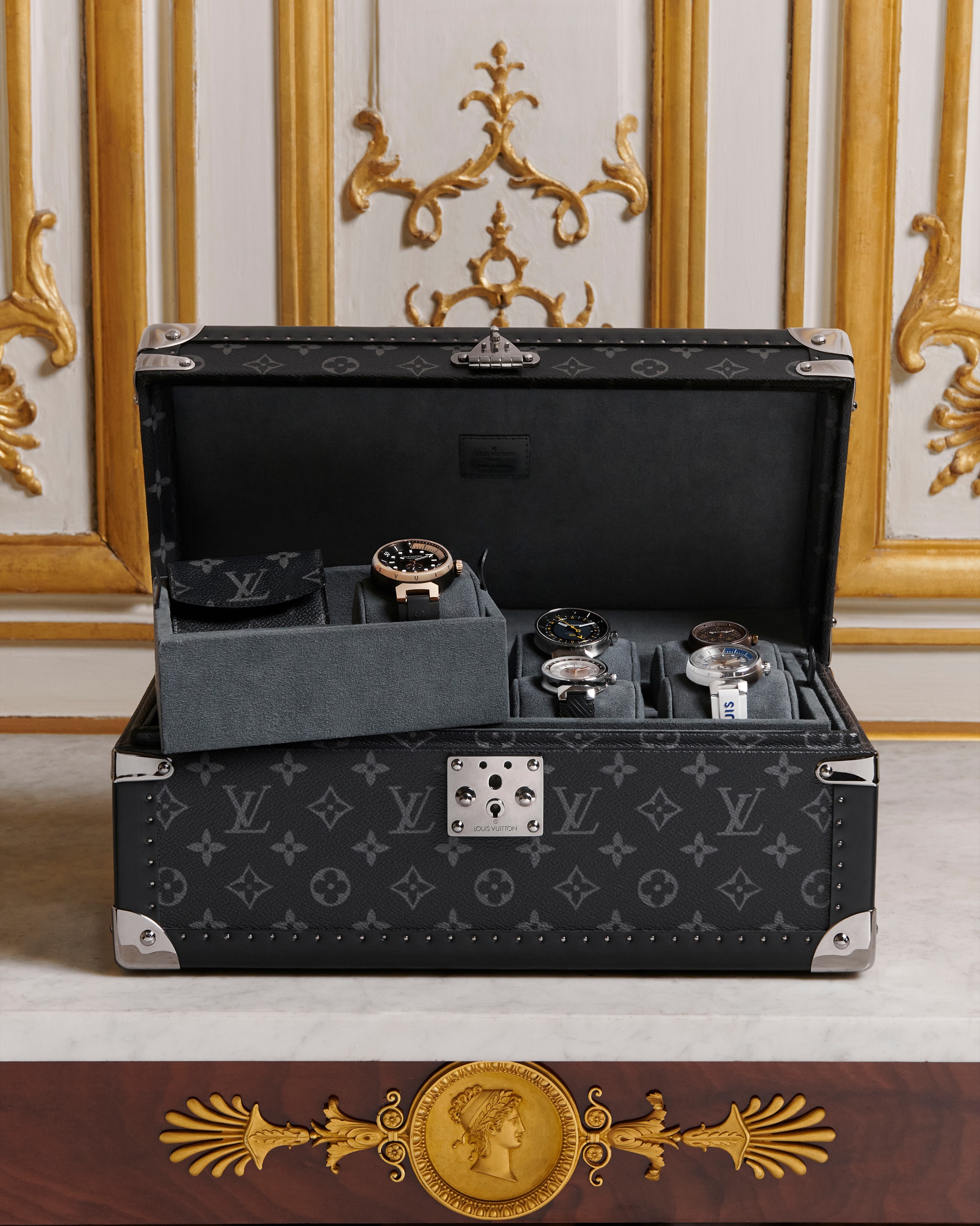 Louis Vuitton Trunks and Hard-Sided Luggage | LOUIS VUITTON ®