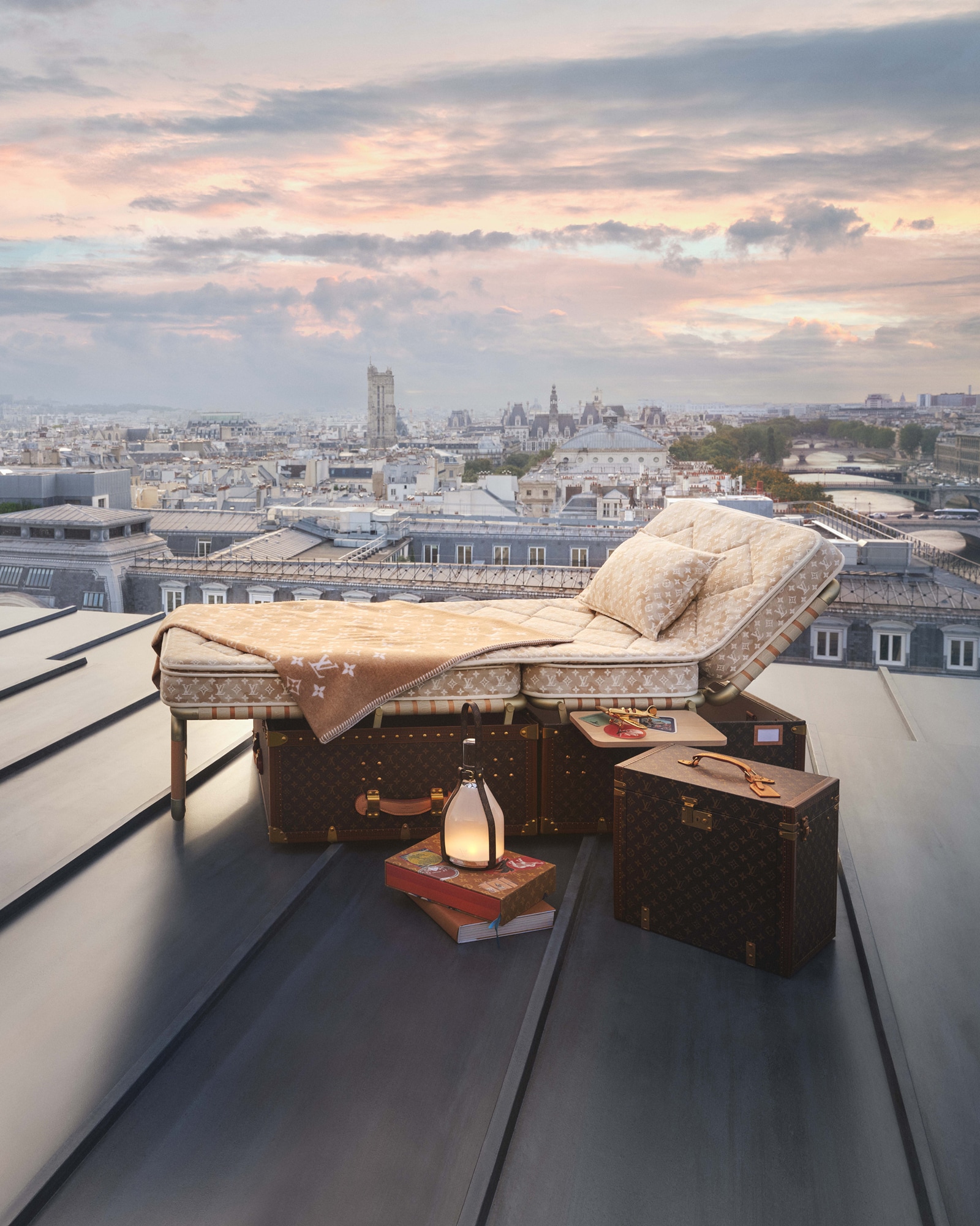 Louis Vuitton Trunks and Hard-Sided Luggage | LOUIS VUITTON ®
