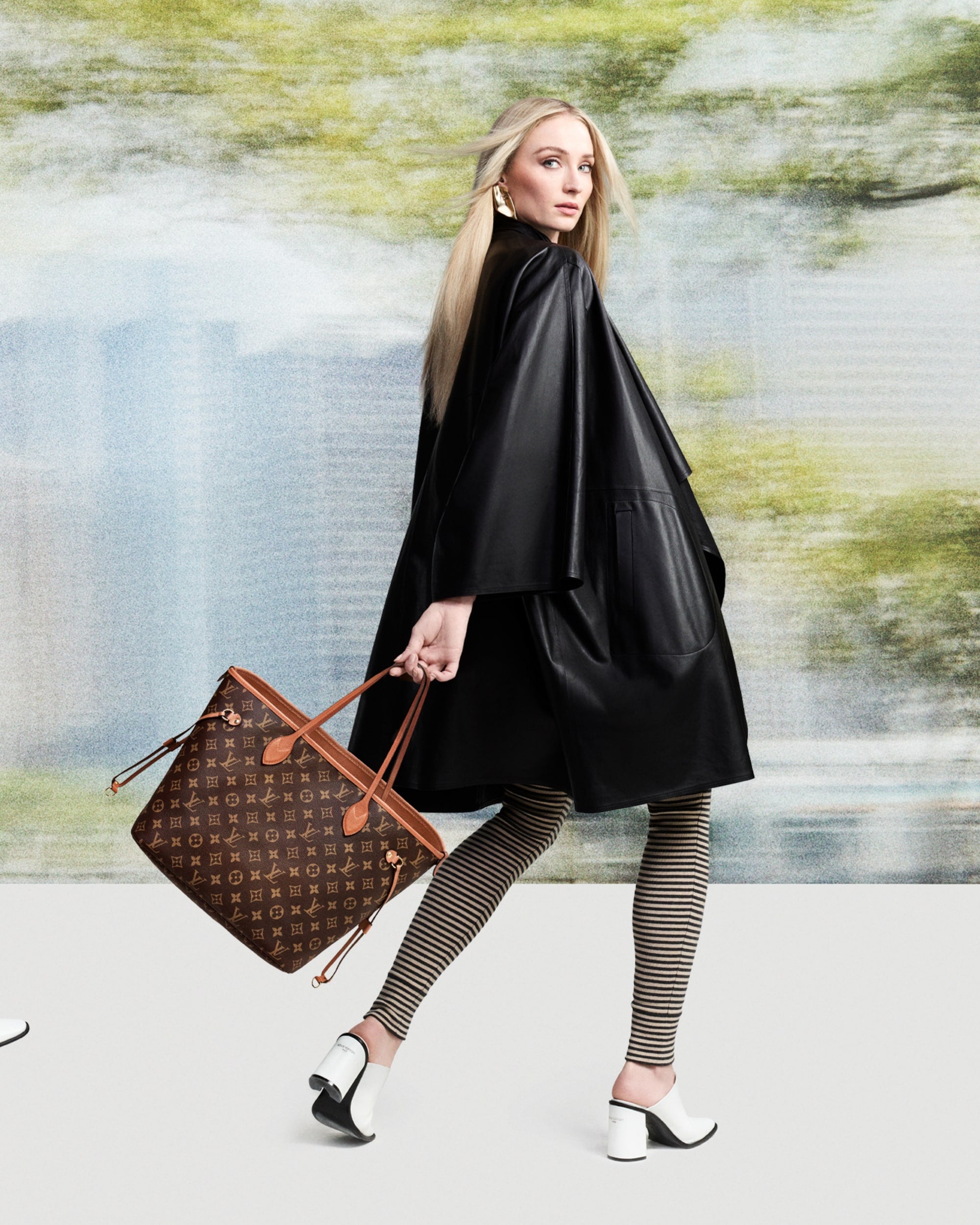 Reversible Neverfull Designer Tote | LOUIS VUITTON ®