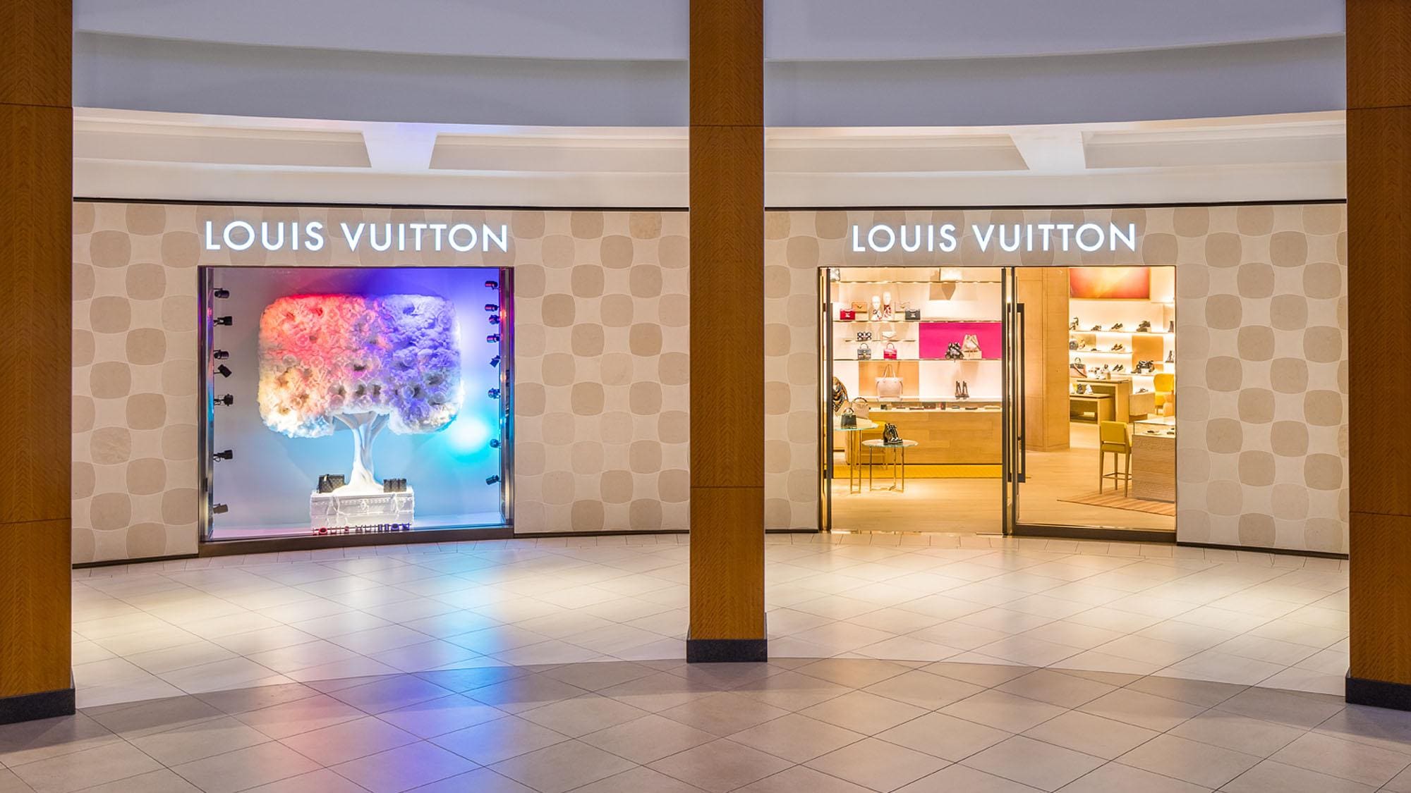 Louis Vuitton Indianapolis Keystone store, UNITED STATES