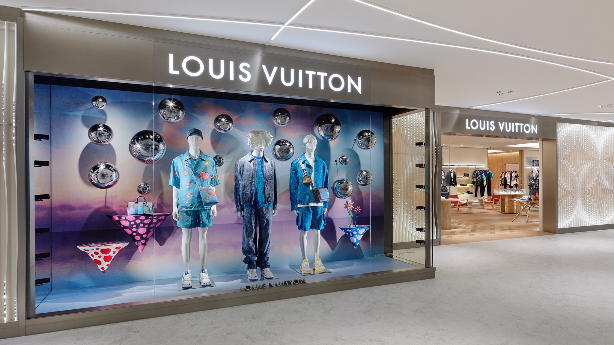 ルイ・ヴィトン ジェイアール名古屋タカシマヤ メンズ店 7F store, Japan