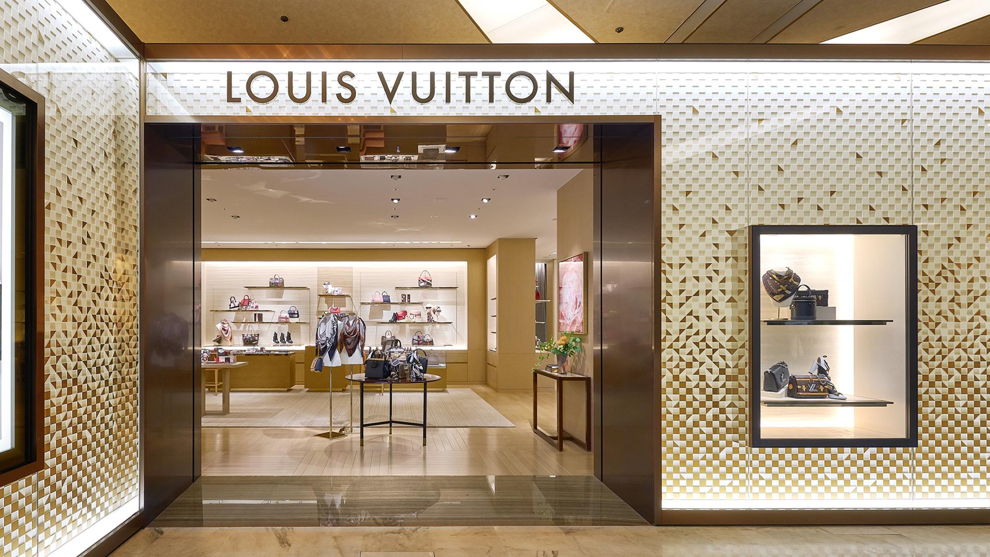 Louis Vuitton Okayama Takashimaya store, Japan