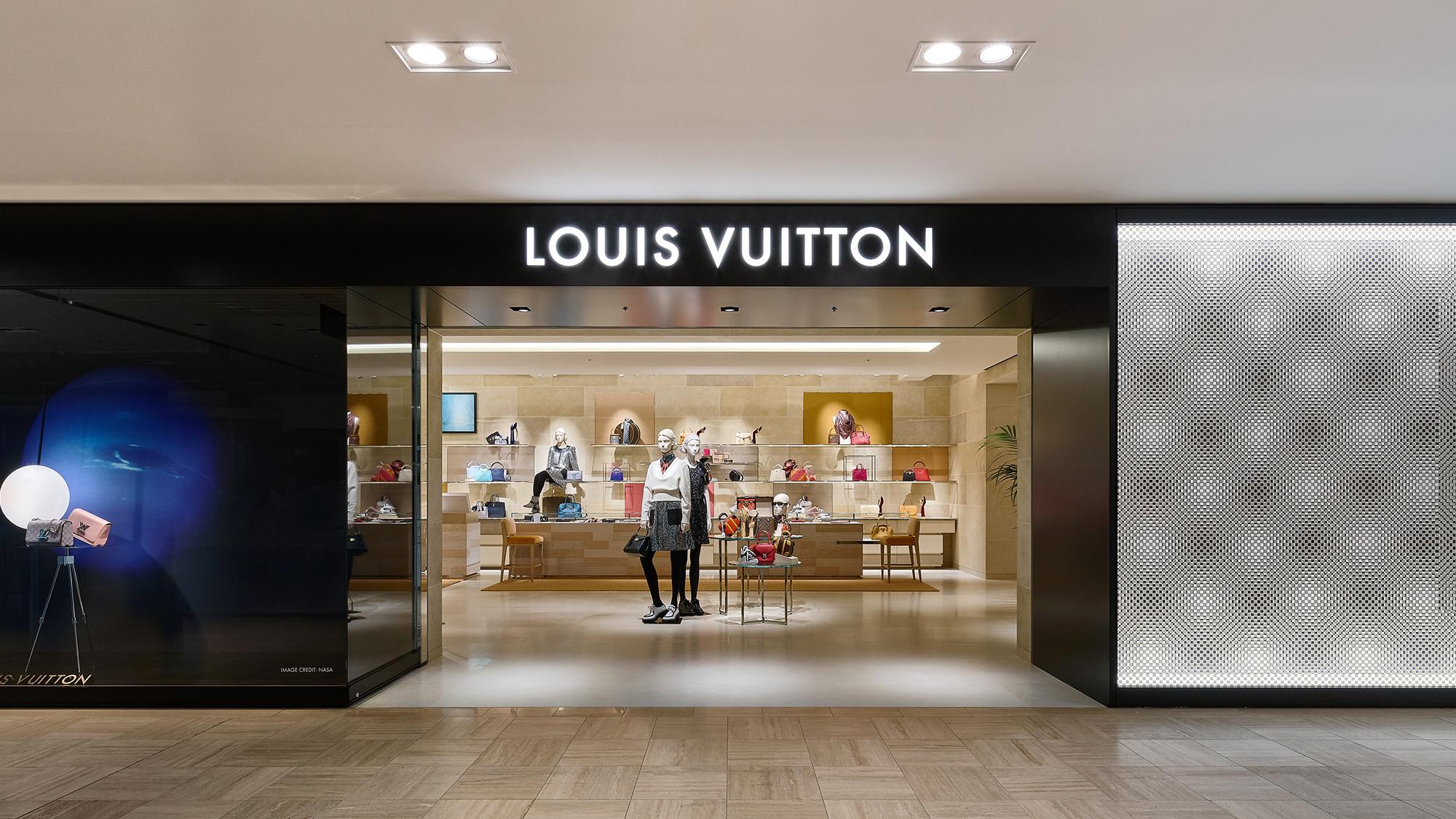 LOUIS VUITTON マルチカラー　ミュール　大阪高島屋購入品 Louis Vuitton Osaka Takashimaya store, Japan