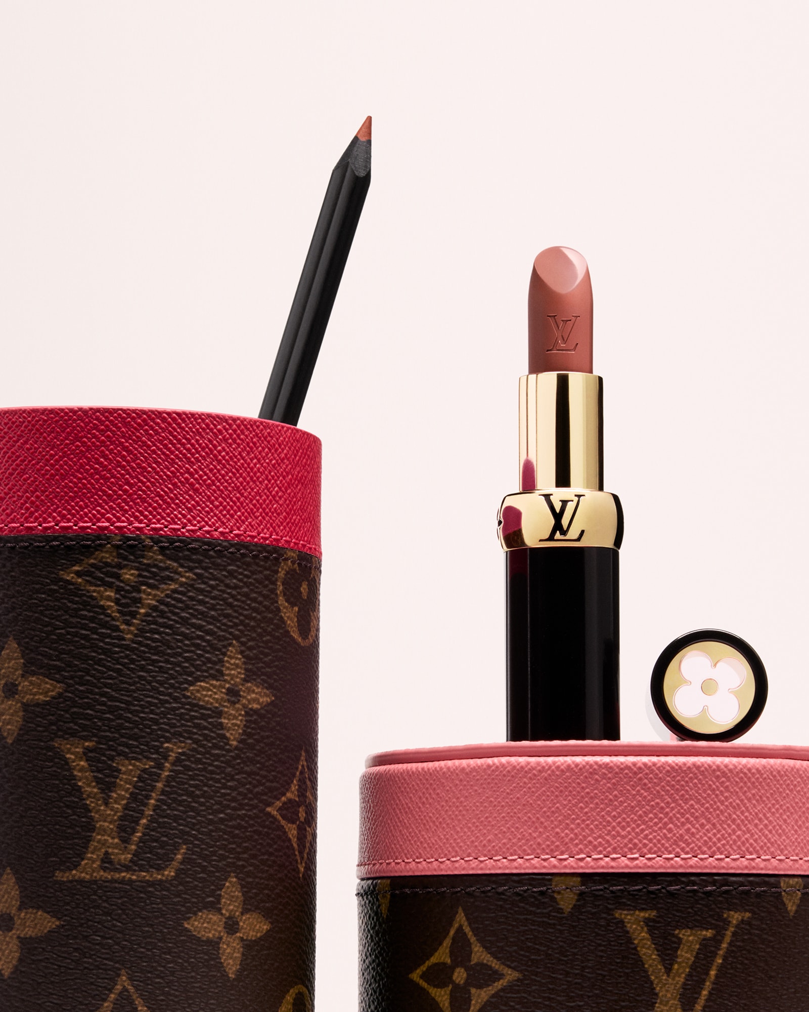 Luxury Lipstick, Lip Balms & Lipstick Pouches | LOUIS VUITTON ®