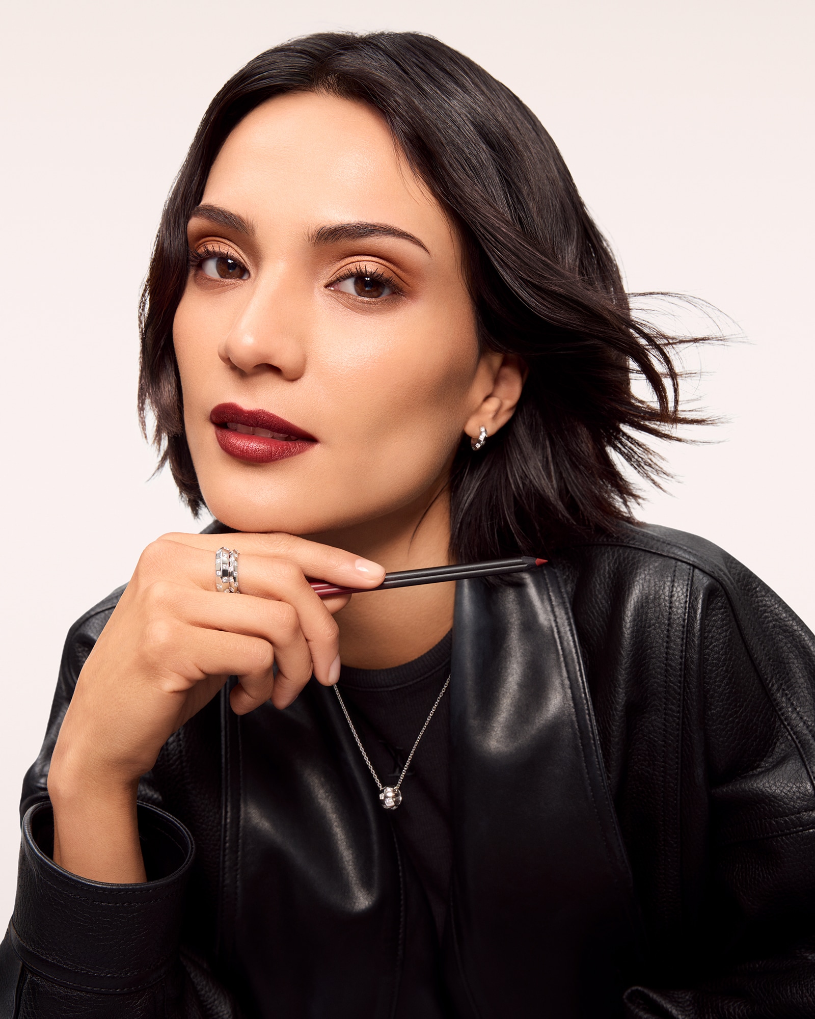 LV Rouge Luxury Satin Lipstick | LOUIS VUITTON ®