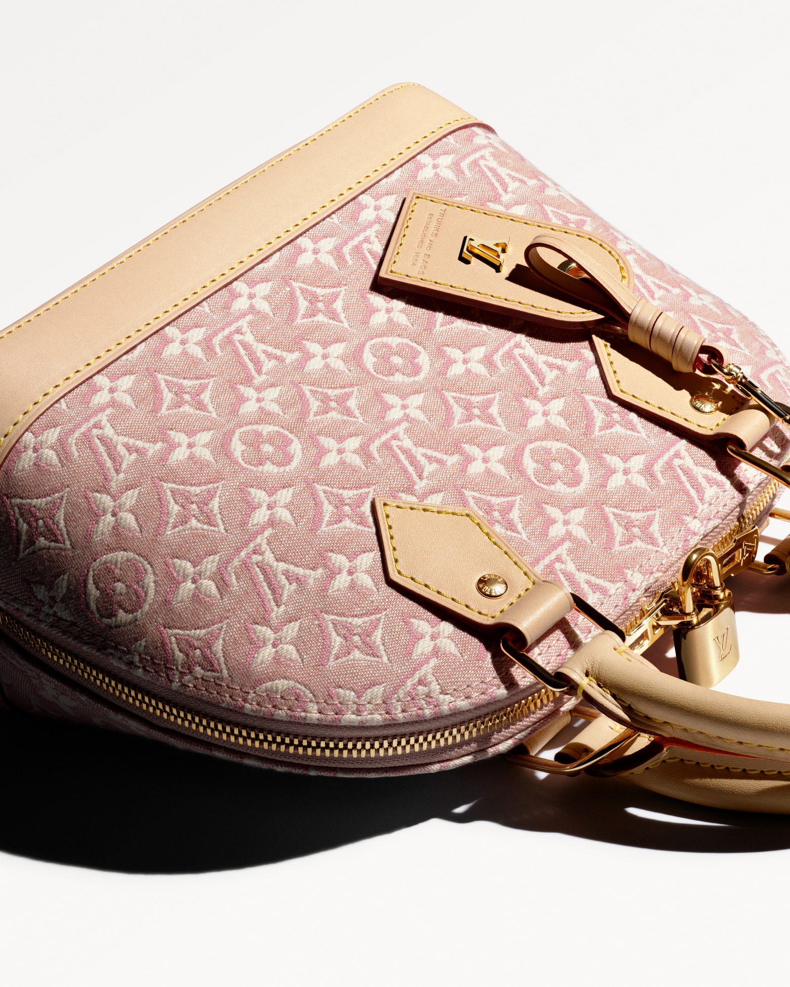 Monogram Anniversary Collection | LOUIS VUITTON ®