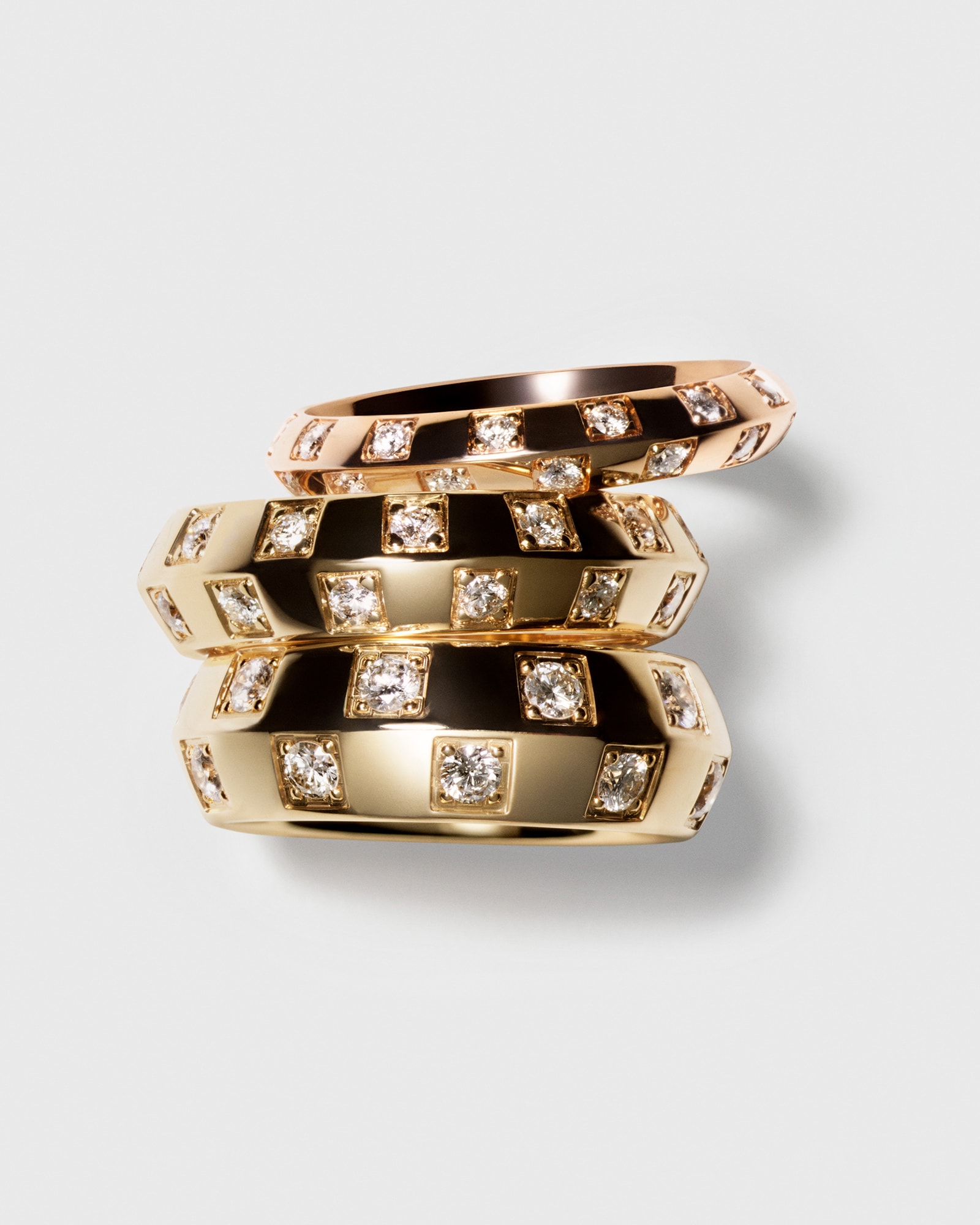 Le Damier de Louis Vuitton | LOUIS VUITTON ®