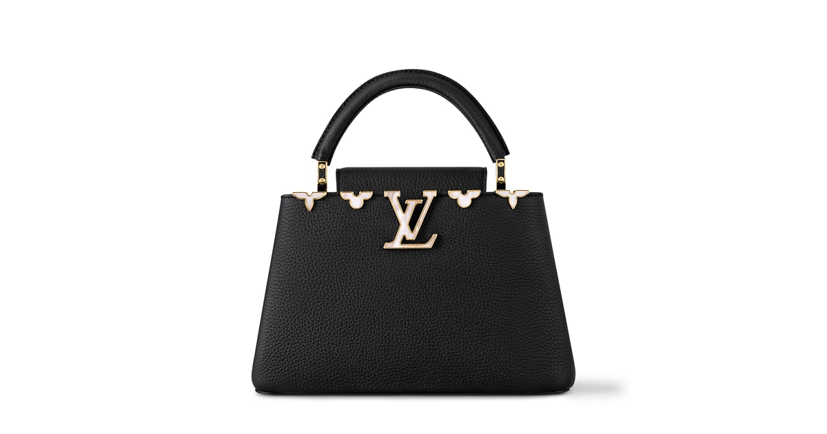 Products by Louis Vuitton: Capucines BB