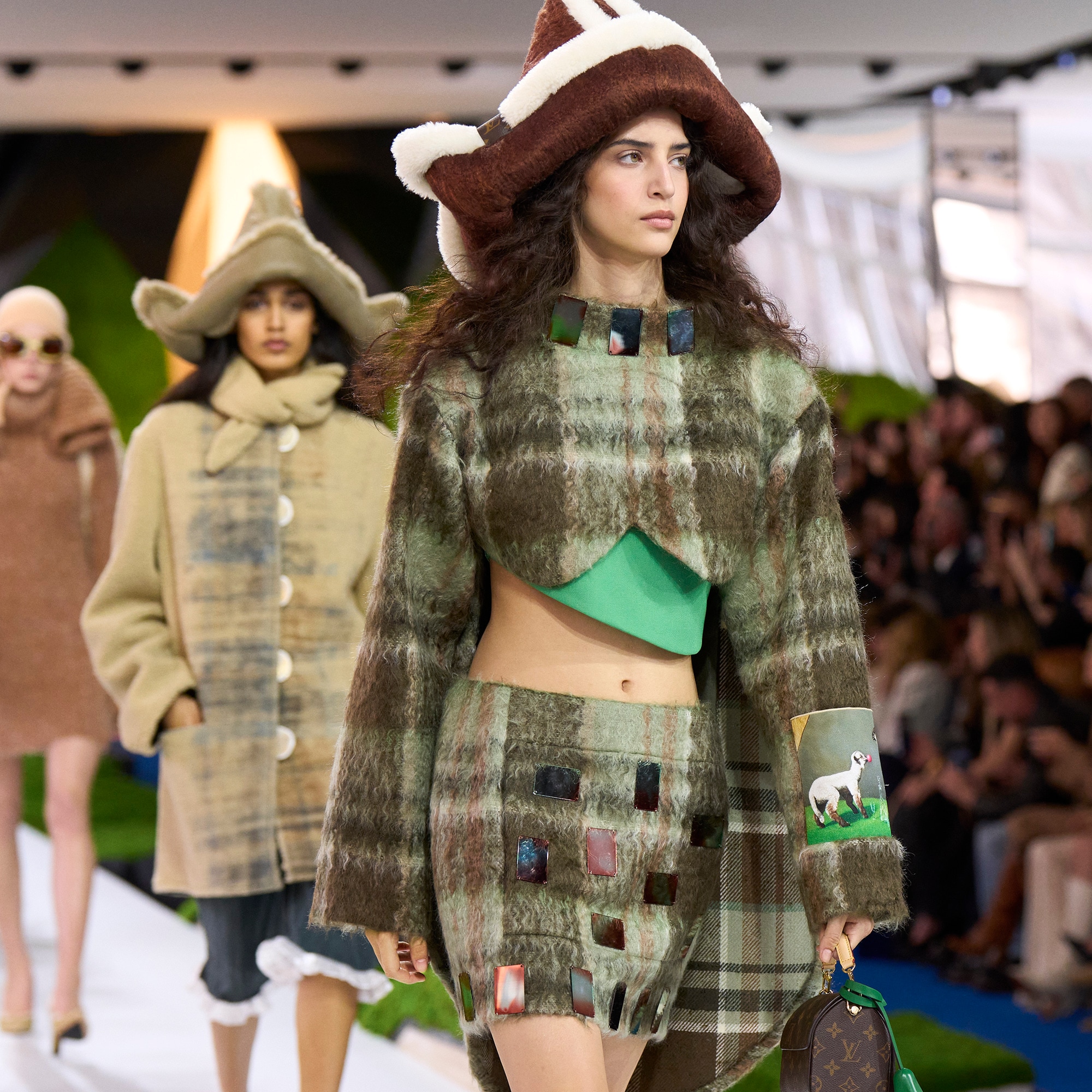 LOUIS VUITTON ルイ・ヴィトン 2021年 英語版 雑誌 マガジン ルイ・ヴィトン」メンズサマーカプセルコレクション発売、水彩画