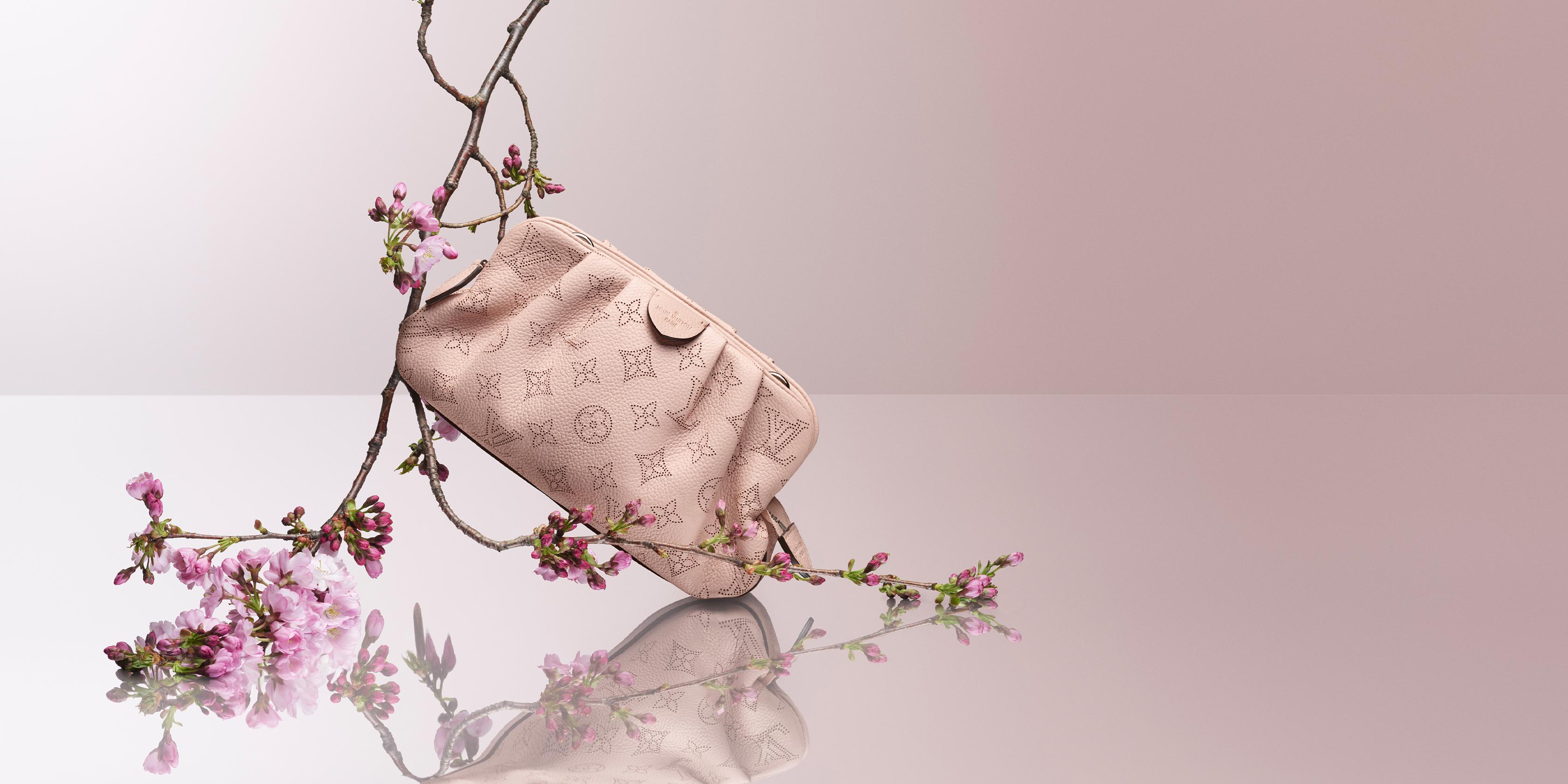 Mother's Day Gifts | LOUIS VUITTON ®