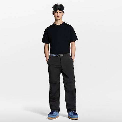 Ready-to-Wear Pants 2-In-1 Convertible Technical Ripstop Pants | Louis Vuitton ® (Product zoom)
