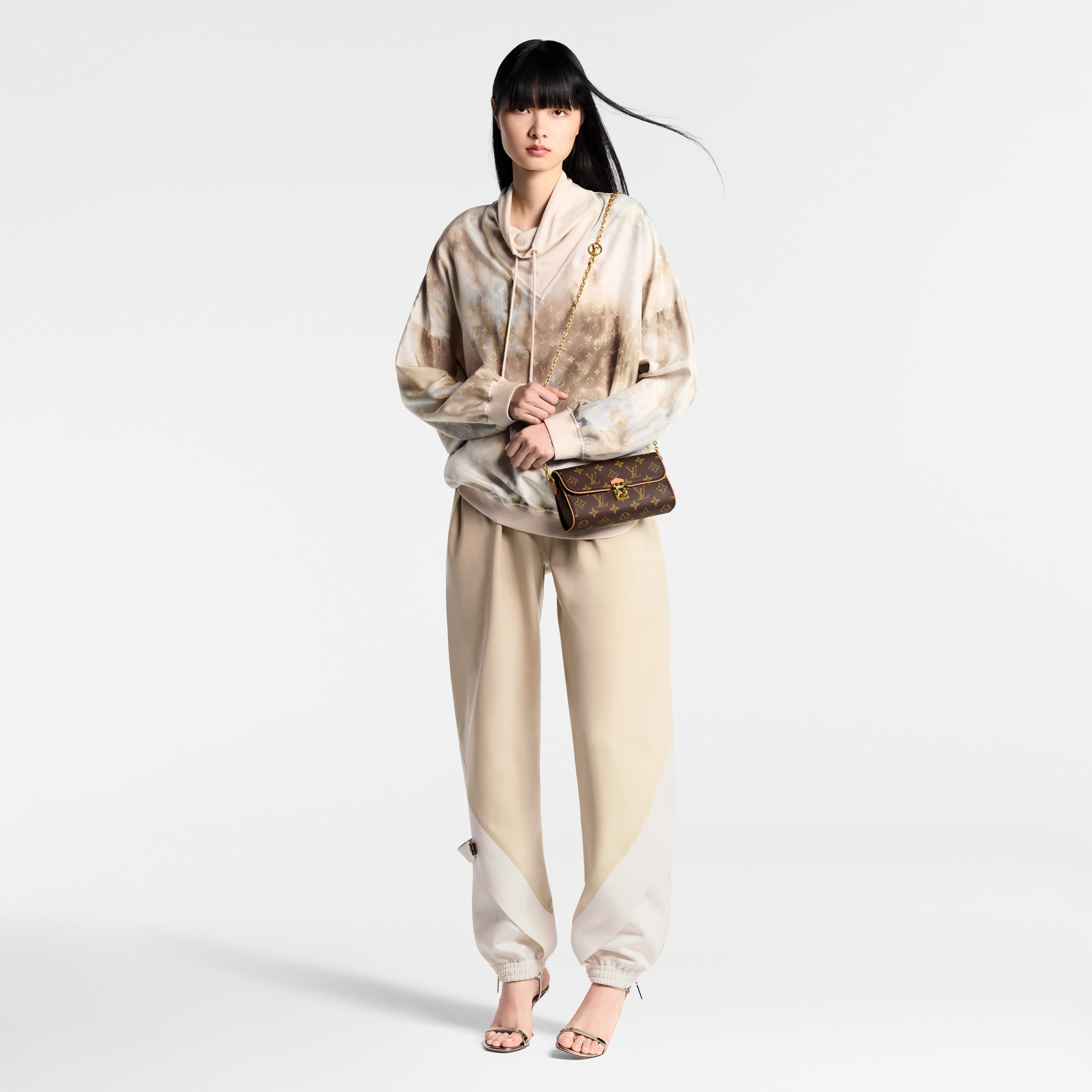  Shoes Sandals and Espadrilles  6AM Sandal | Louis Vuitton ® (Product zoom)