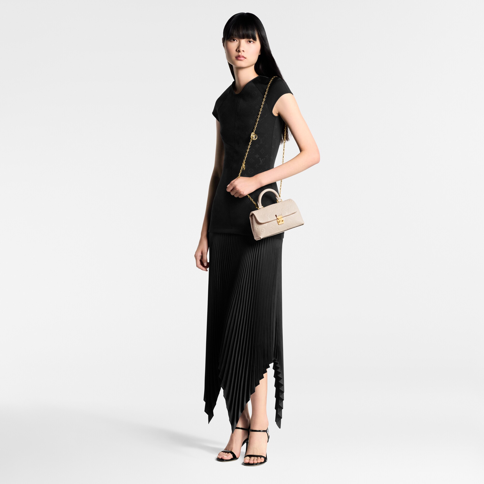  Shoes Sandals and Espadrilles  6AM Sandal | Louis Vuitton ® (Product zoom)