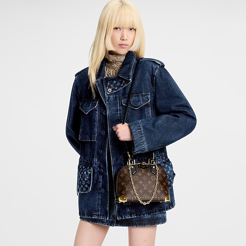 Monogram Women's Bags LV Icons Alma Trunk BB | Louis Vuitton ® (Product zoom)