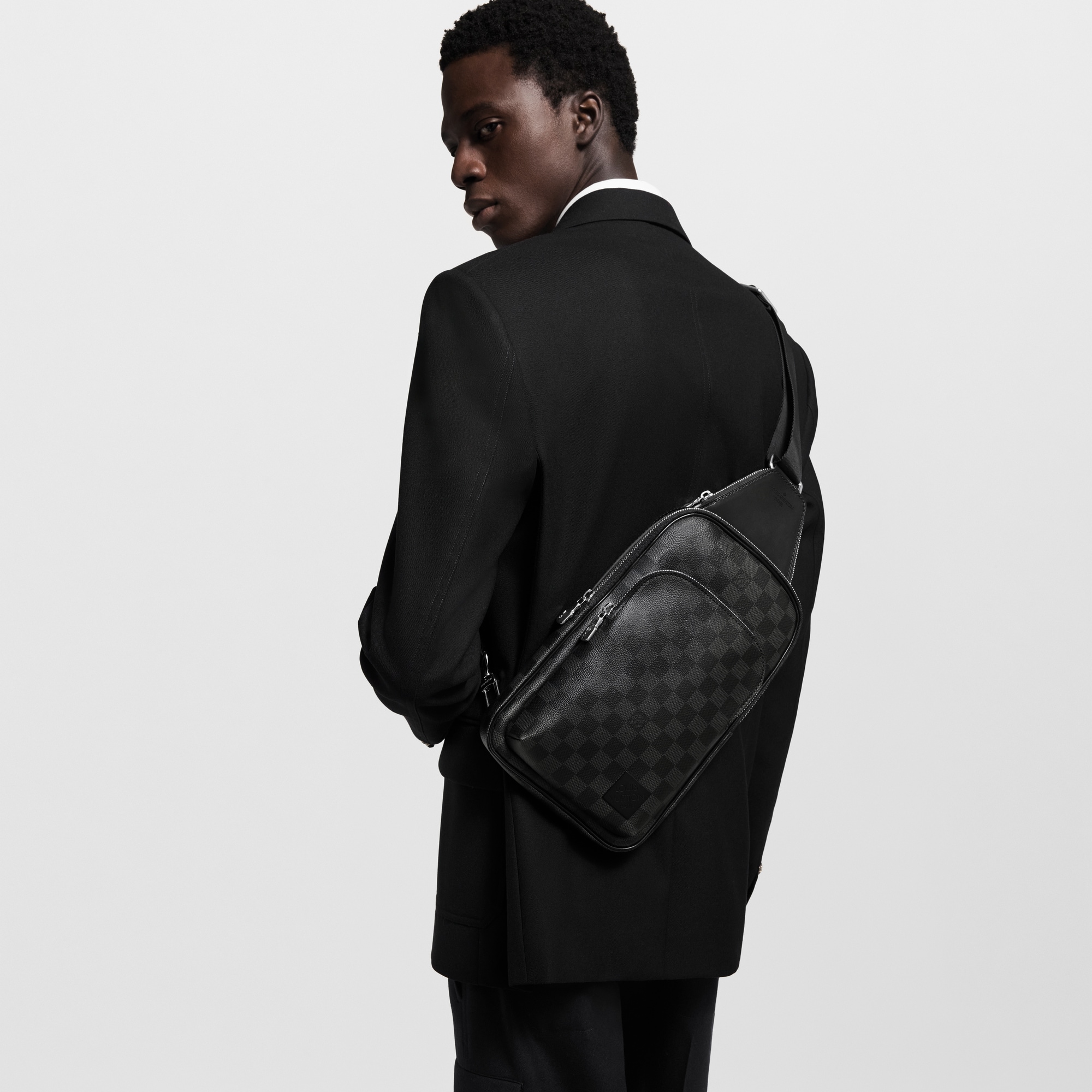 Damier Graphite Canvas Bags All Collections Avenue Slingbag | Louis Vuitton ® (Product zoom)