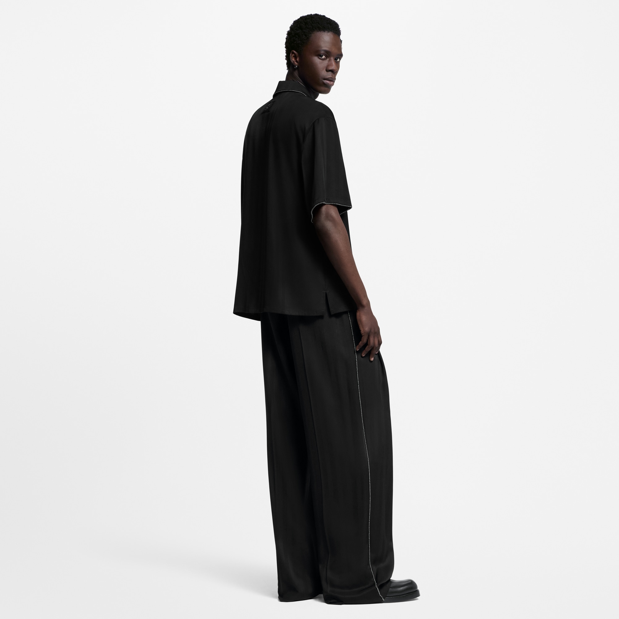  Ready-to-Wear Pants Bead-Embellished Silk Pajama Pants | Louis Vuitton ® (Product zoom)