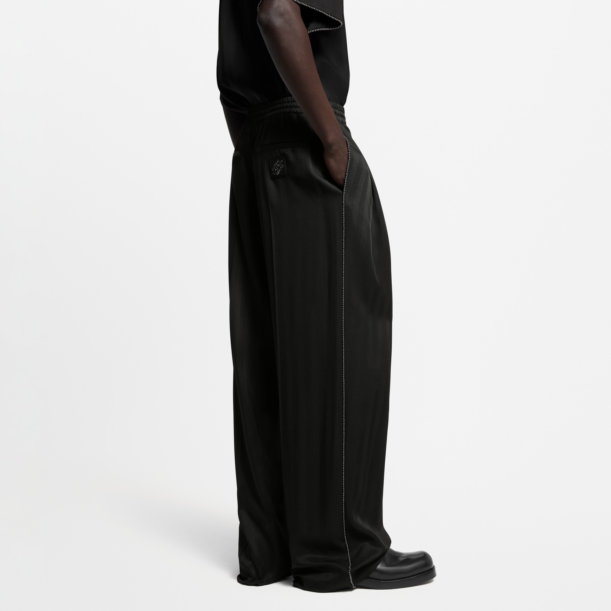  Ready-to-Wear Pants Bead-Embellished Silk Pajama Pants | Louis Vuitton ® (Product zoom)