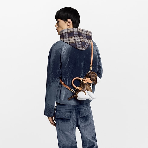 Monogram Heritage Small Leather Goods Mini Bags Beagle Bag | Louis Vuitton ® (Product zoom)