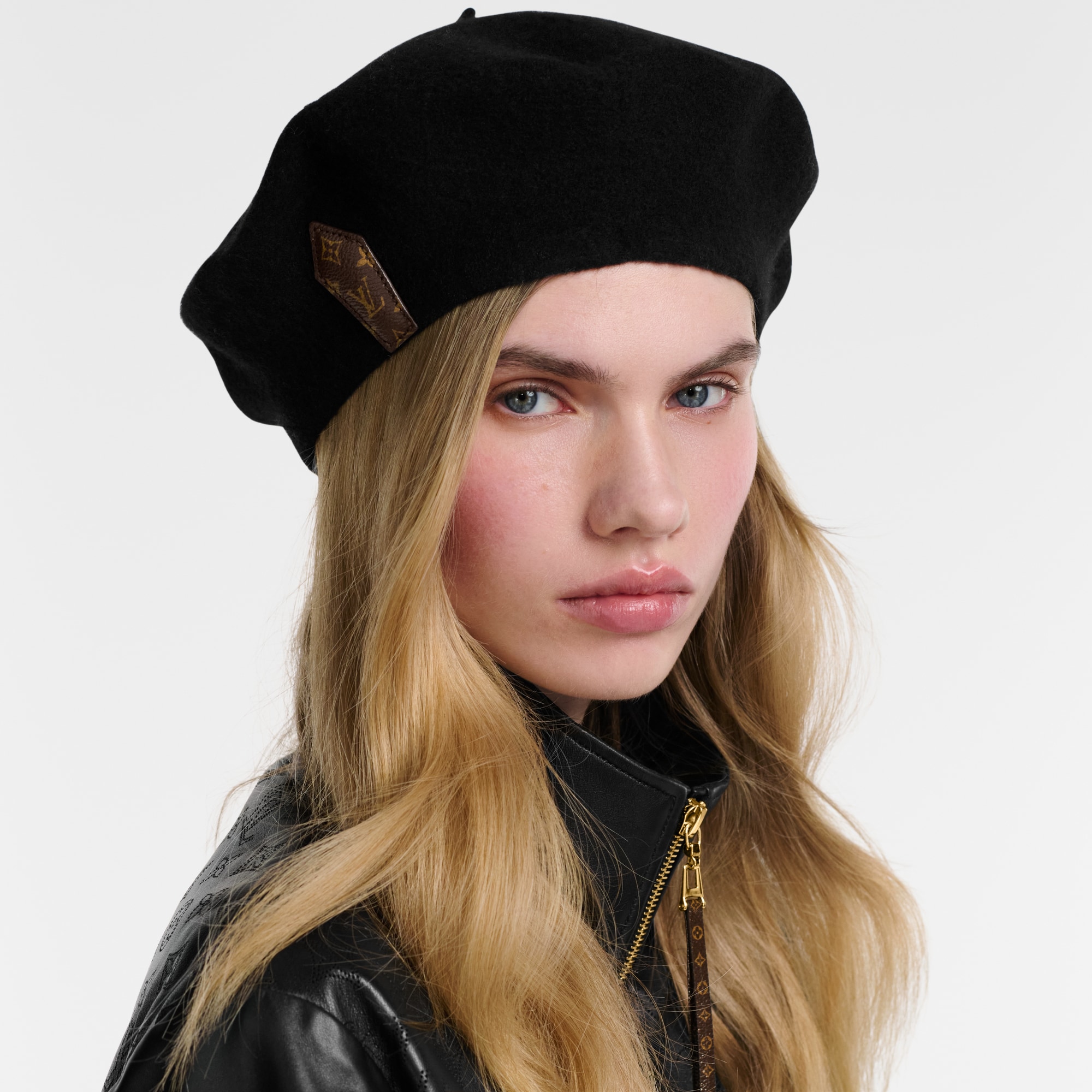S00 Accessories Hats and Gloves Beret LV in Paris | Louis Vuitton ® (Product zoom)