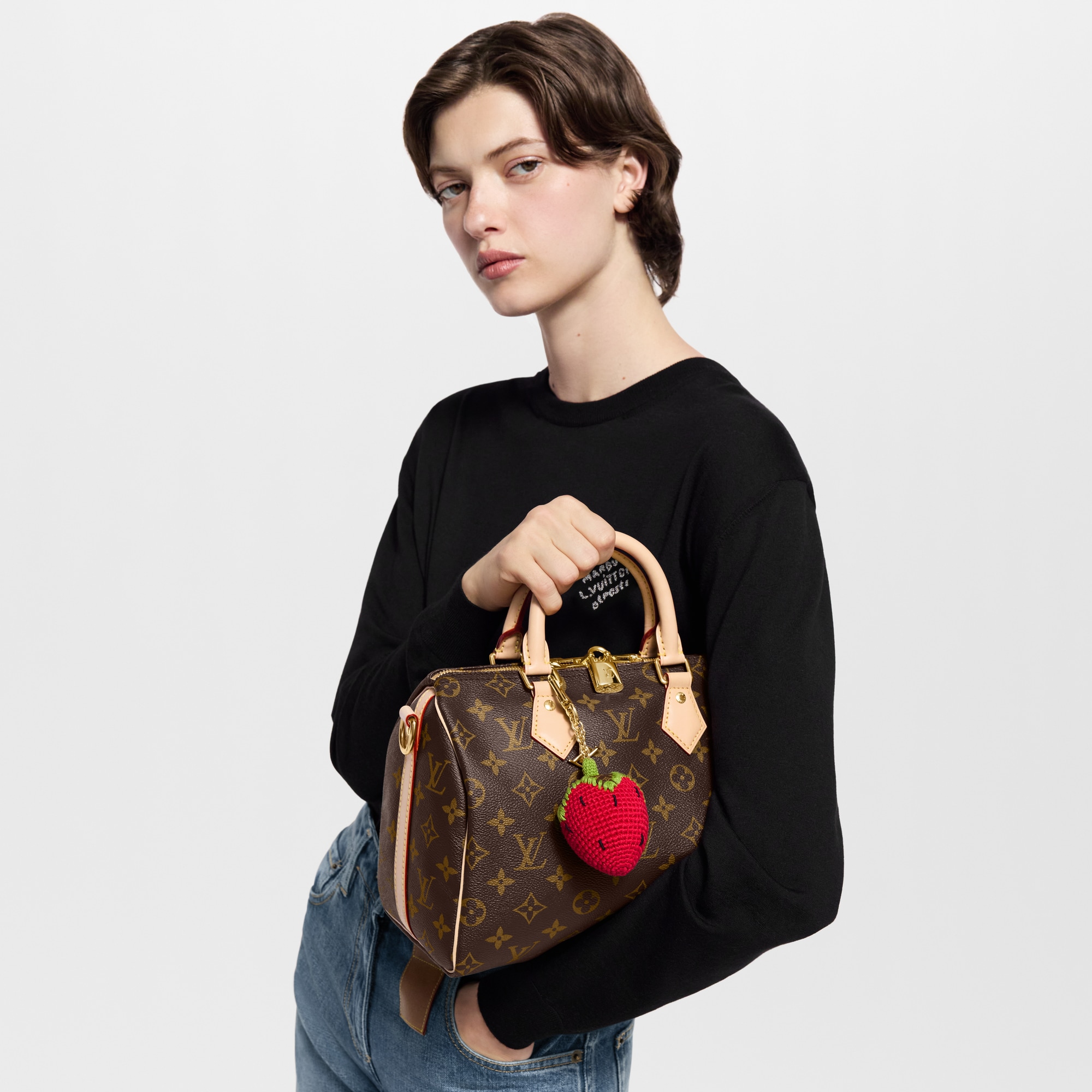 S00 Accessories Key Holders and Bag Charms Berrylicious Crochet Bag Charm | Louis Vuitton ® (Product zoom)