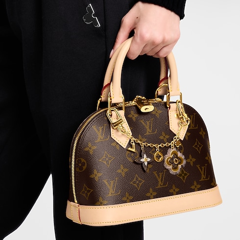 S00 Accessories Key Holders and Bag Charms Blooming Flowers Chain Bag Charm | Louis Vuitton ® (Product zoom)