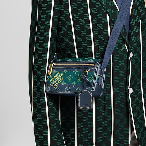 Monogram Heritage Small Leather Goods Mini Bags Bosphore Wearable Wallet | Louis Vuitton ® (Product zoom)