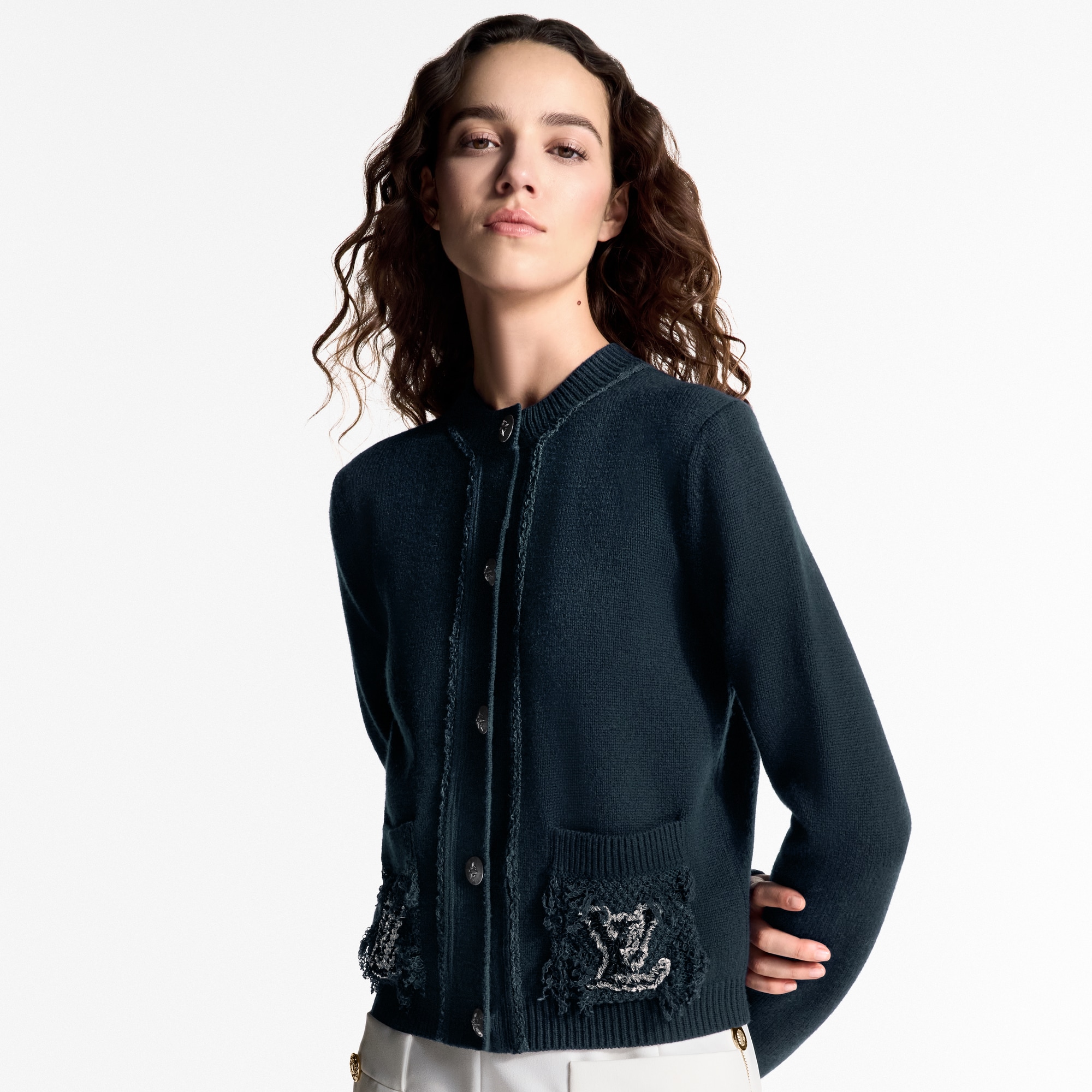 Ready-to-Wear Knitwear Bouclé Pocket Cardigan | Louis Vuitton ® (Product zoom)
