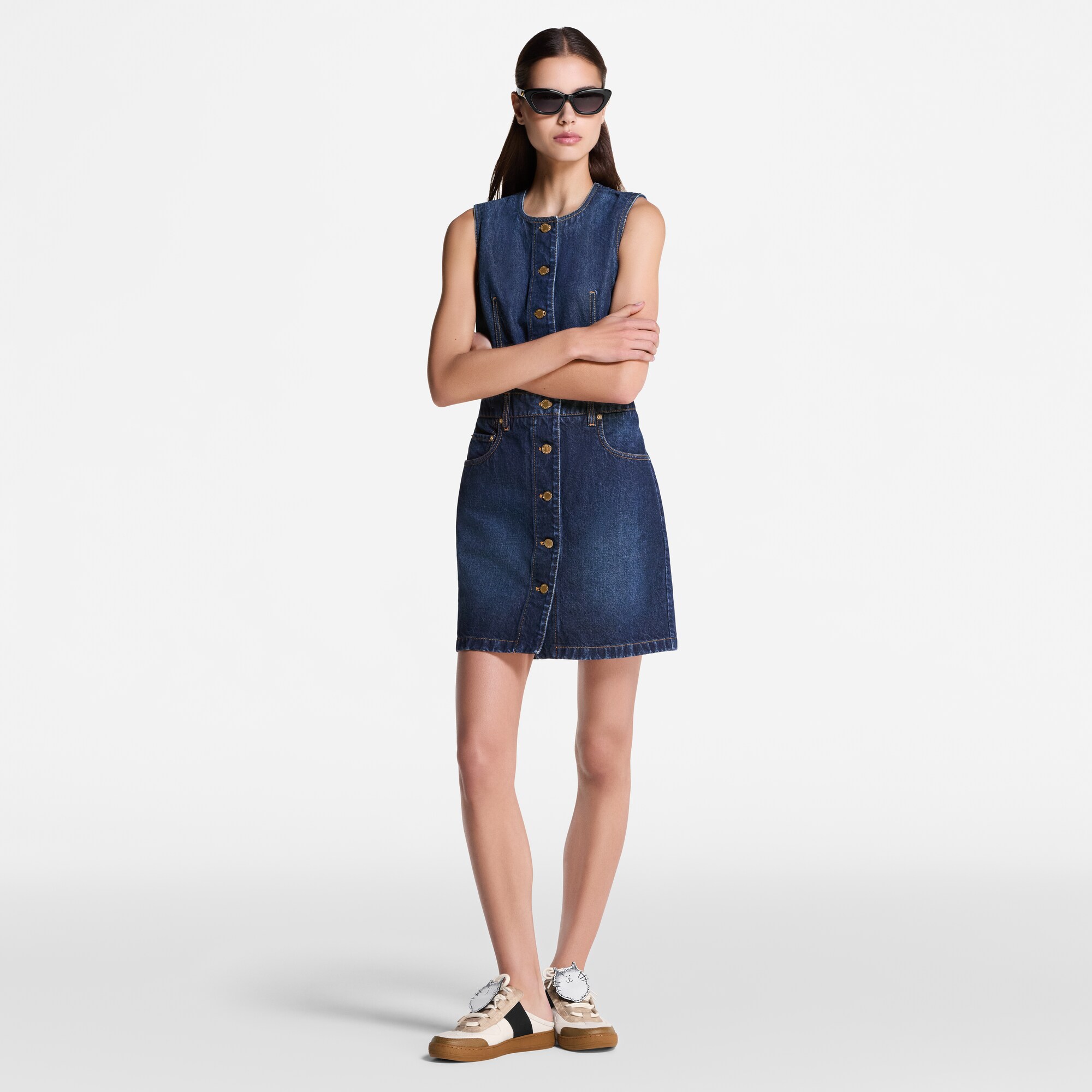 Ready-to-Wear Dresses Button Front Washed Denim Dress | Louis Vuitton ® (Product zoom)