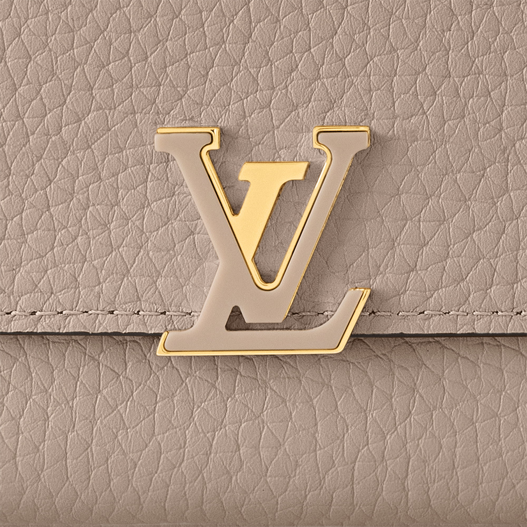 Capucines Small Leather Goods All Small Leather Goods Capucines Compact Wallet | Louis Vuitton ® (Product zoom)