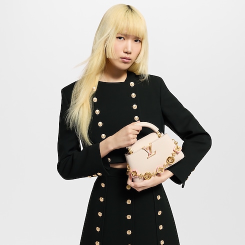 Capucines Handbags Capucines Capucines East-West Mini | Louis Vuitton ® (Product zoom)