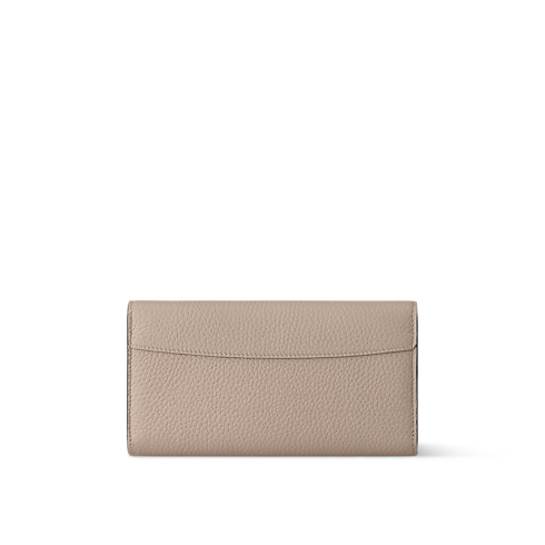 Taurillon Leather Small Leather Goods All Small Leather Goods Capucines Wallet | Louis Vuitton ® (Product zoom)