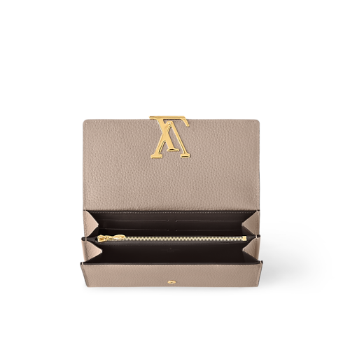Taurillon Leather Small Leather Goods All Small Leather Goods Capucines Wallet | Louis Vuitton ® (Product zoom)