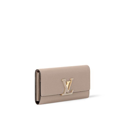 Taurillon Leather Small Leather Goods All Small Leather Goods Capucines Wallet | Louis Vuitton ® (Product zoom)