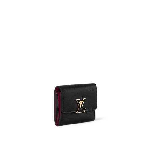 Taurillon Leather Small Leather Goods All Small Leather Goods Capucines XS Wallet | Louis Vuitton ® (Product zoom)