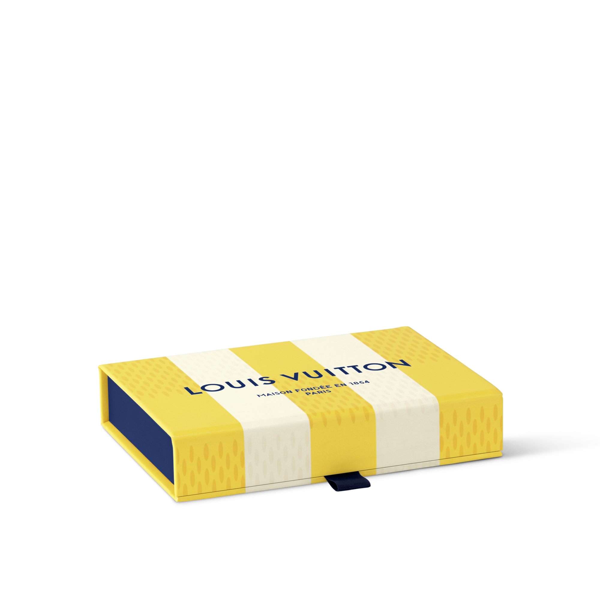  Sport and Games } Card Game Box | Louis Vuitton ® (Product zoom)