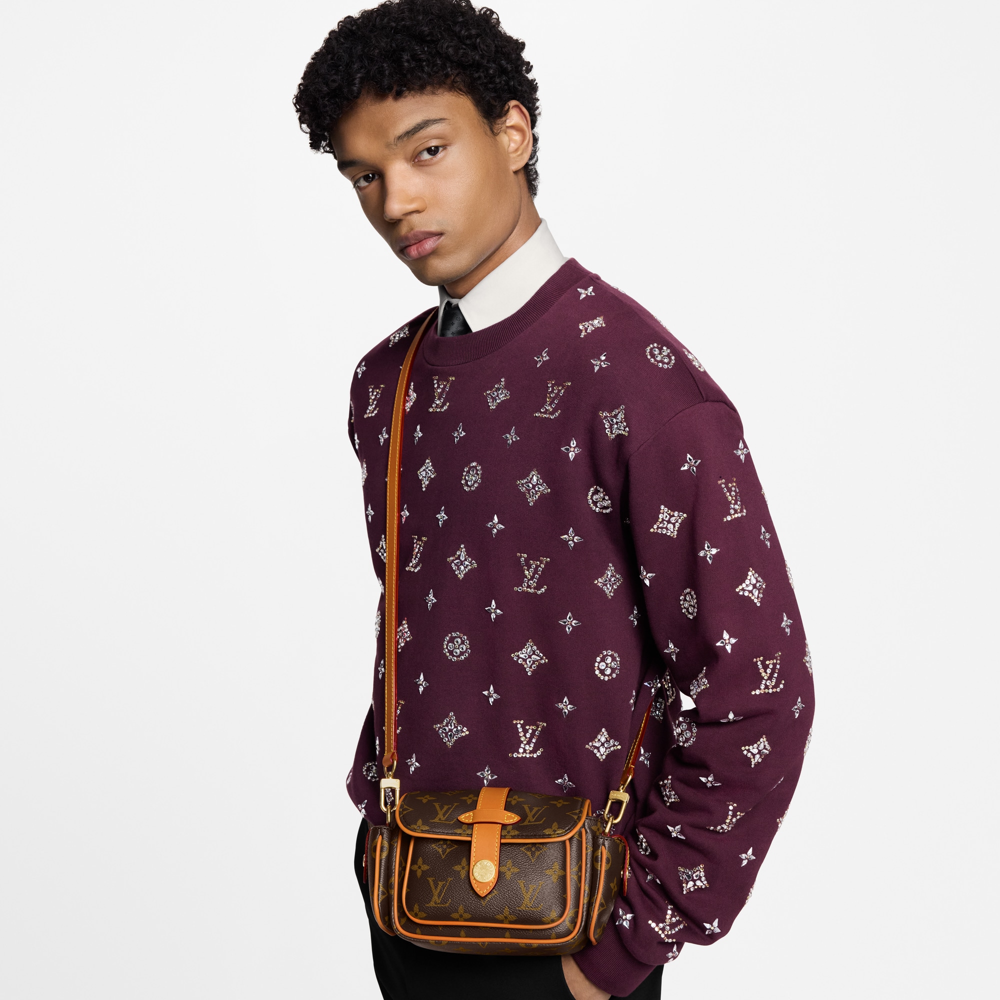 G69 Small Leather Goods Mini Bags Cargo Wearable Wallet | Louis Vuitton ® (Product zoom)