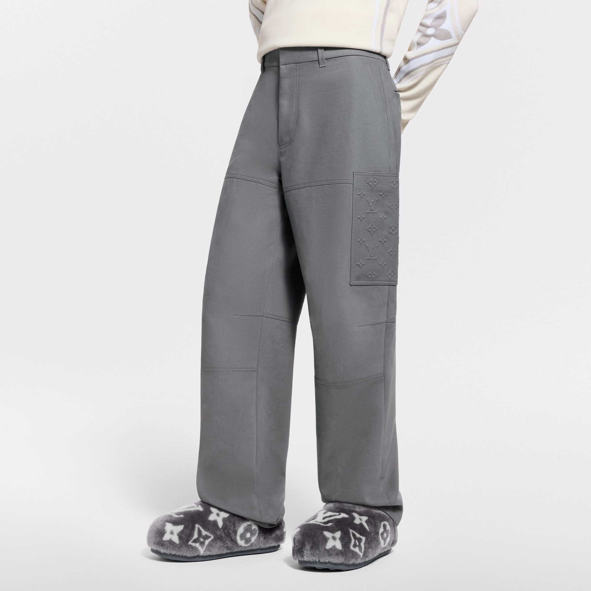  Ready-to-Wear Pants Cashmere Mix Cargo Pants | Louis Vuitton ® (Product zoom)