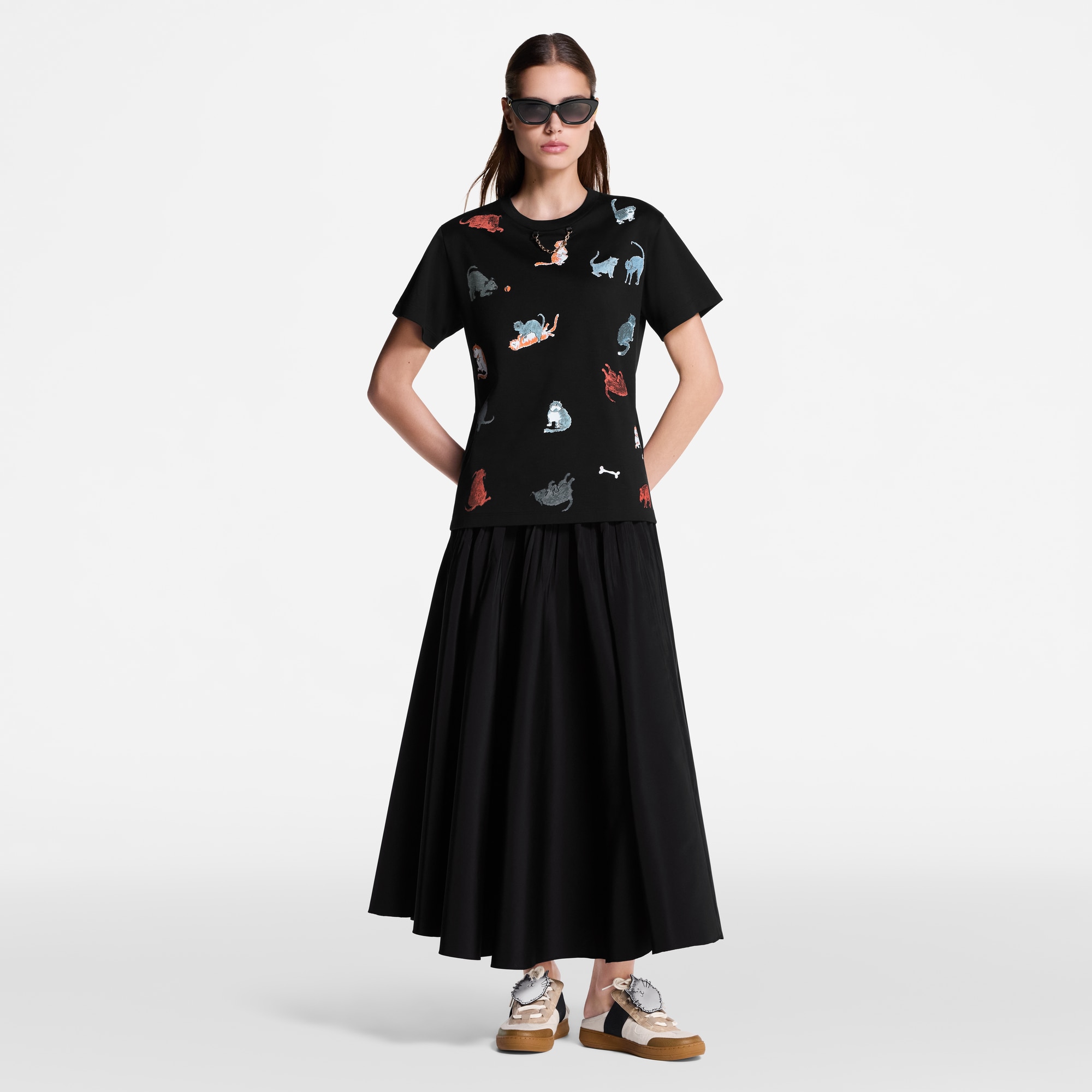  Ready-to-Wear Tops Cats and Dogs T-Shirt
 | Louis Vuitton ® (Product zoom)