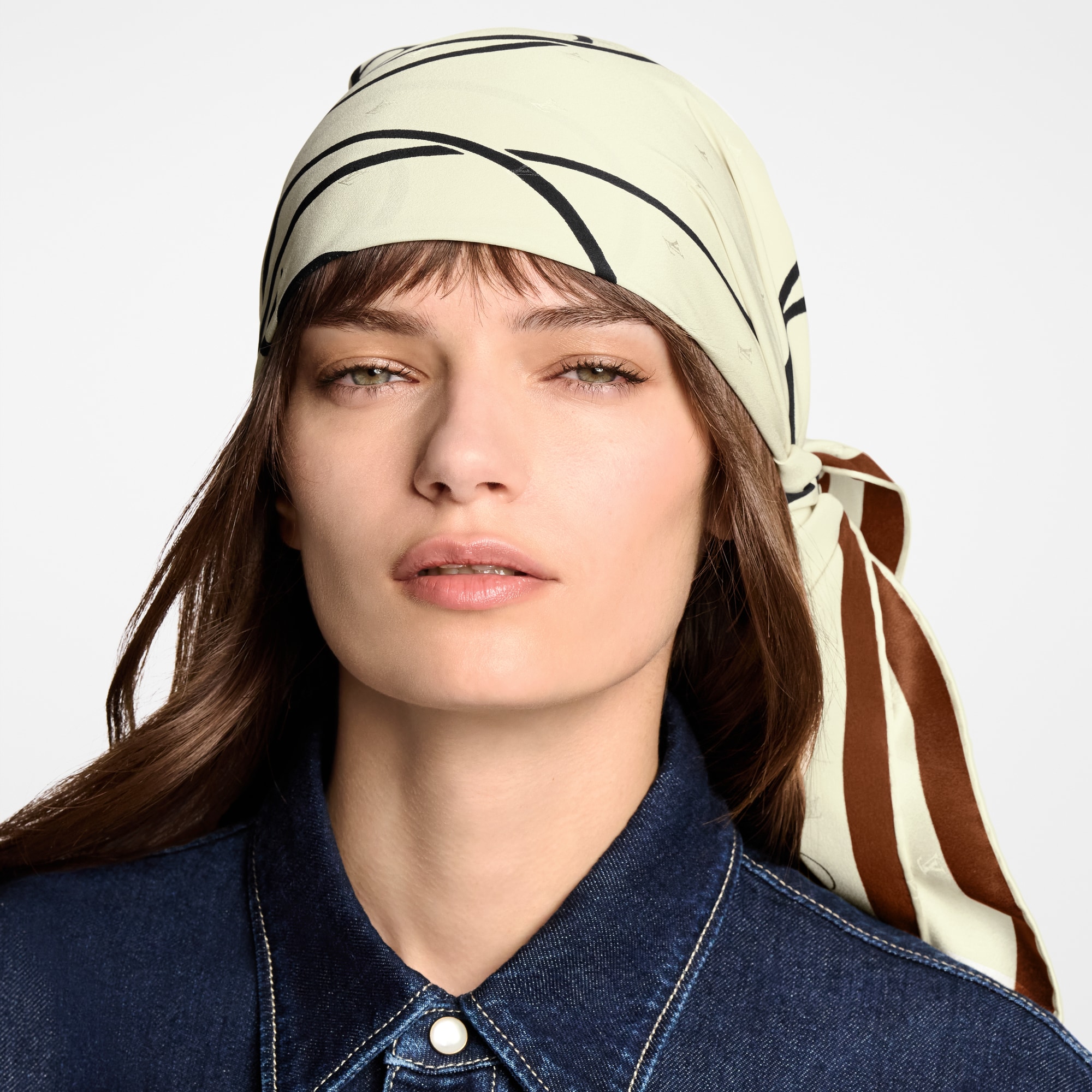 S00 Accessories Silk Squares and Bandeaus  Chemin Faisant By Andree Putman Square 90 | Louis Vuitton ® (Product zoom)