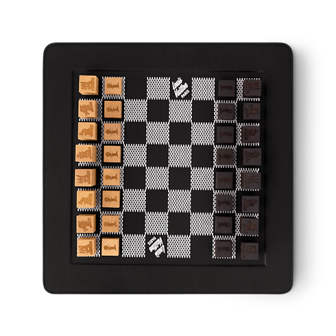 S00 Sport and Games } Chess Game | Louis Vuitton ® (Product zoom)