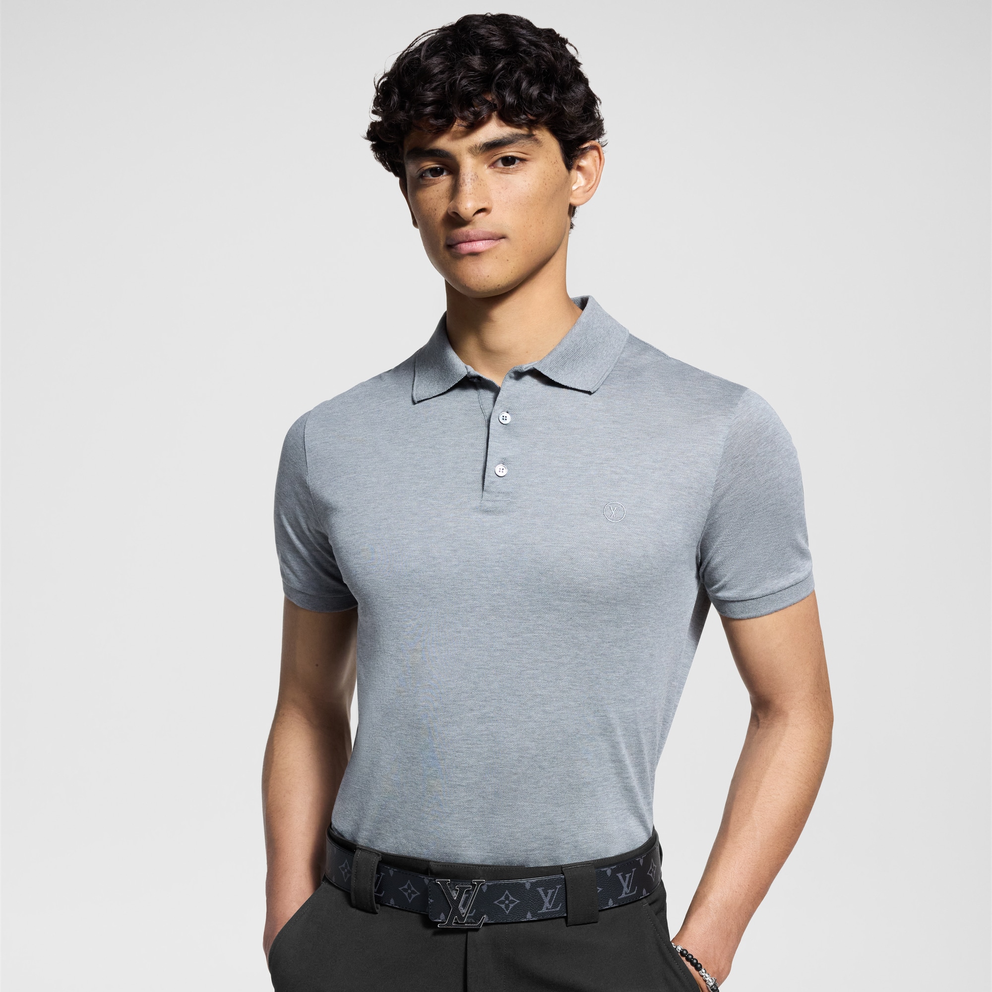  Ready-to-Wear T-Shirts and Polos Classic Short Sleeve Pique Polo | Louis Vuitton ® (Product zoom)
