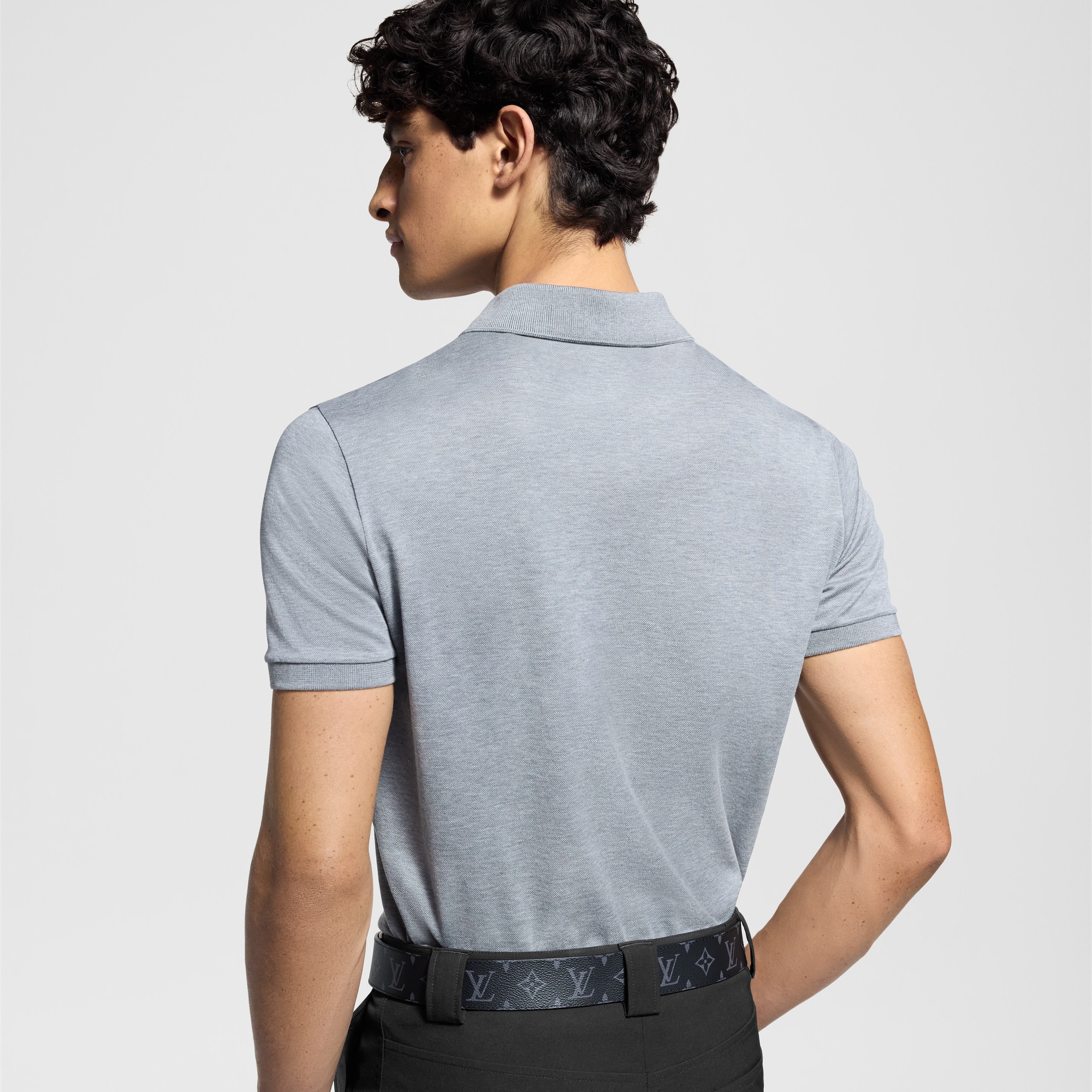  Ready-to-Wear T-Shirts and Polos Classic Short Sleeve Pique Polo | Louis Vuitton ® (Product zoom)