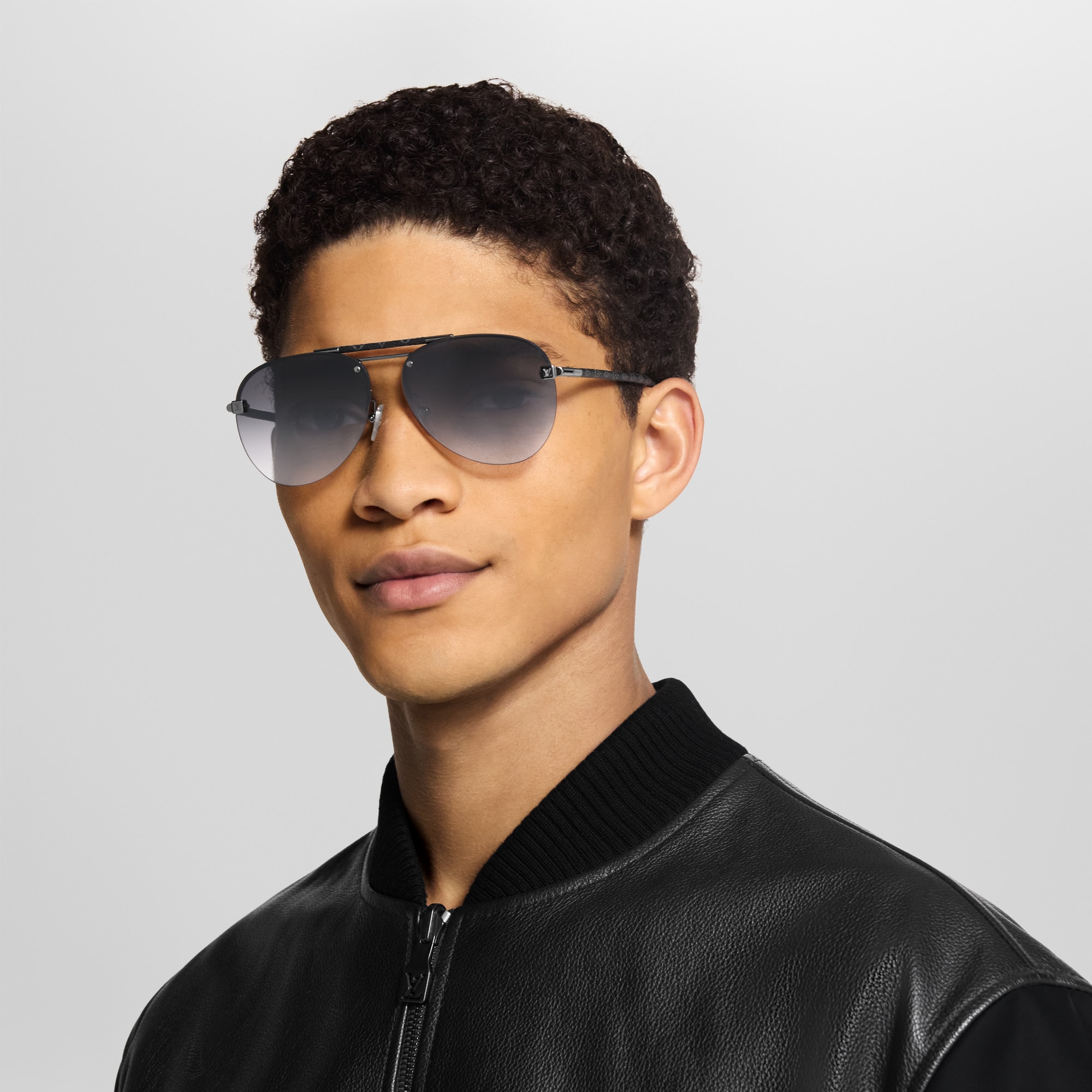 S00 Accessories Sunglasses Clockwise Canvas Sunglasses | Louis Vuitton ® (Product zoom)