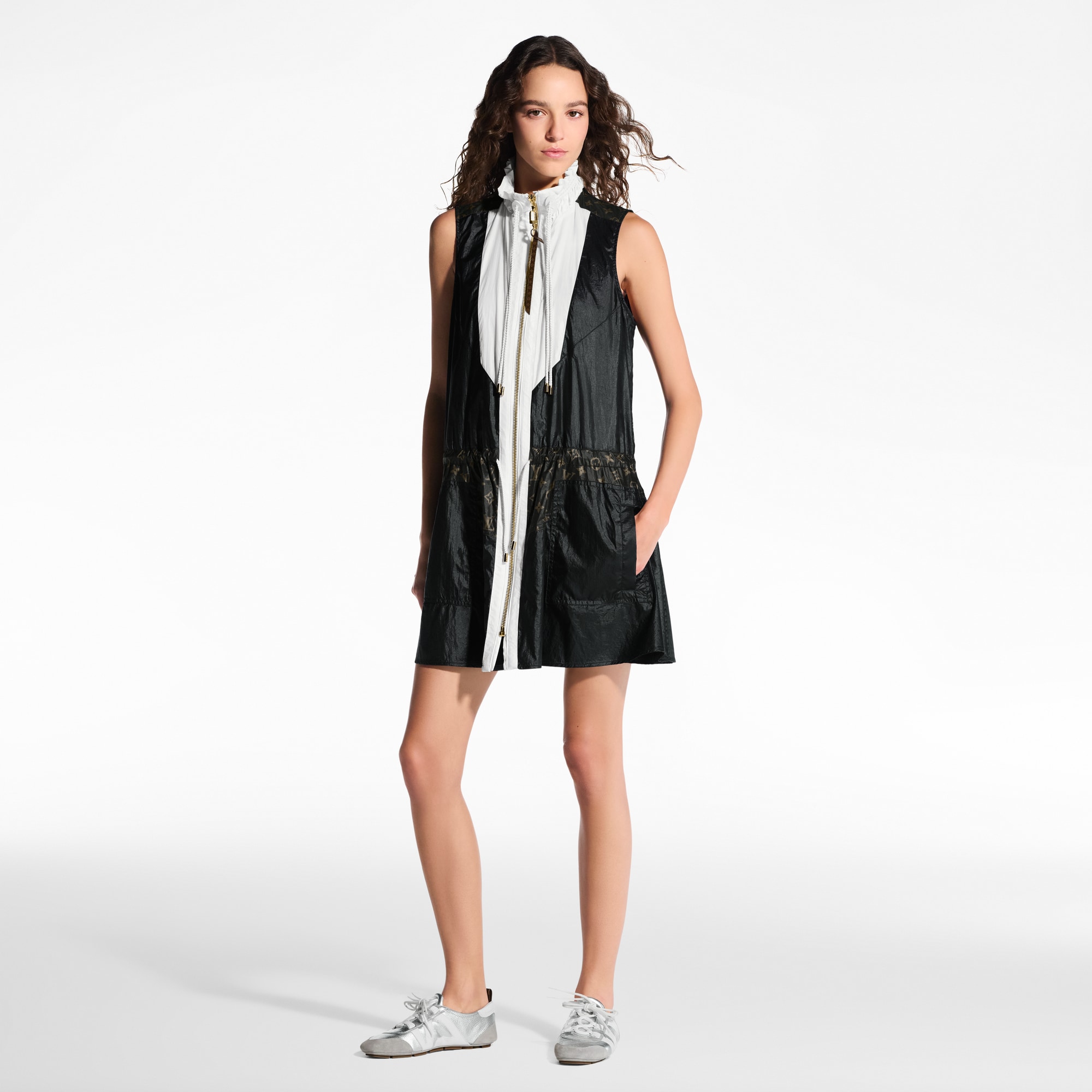  Ready-to-Wear Dresses Color-Blocked Drawstring Dress | Louis Vuitton ® (Product zoom)