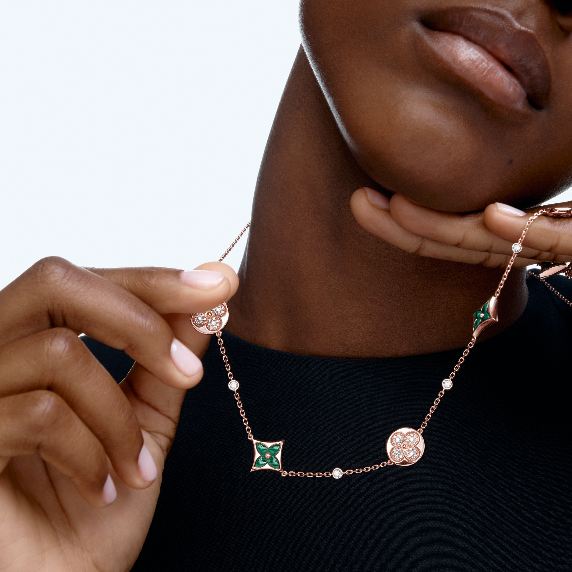  Categories Necklaces and Pendants  Color Blossom BB Star and Sun Multi-Motif Long Necklace, Pink Gold, Malachite and Diamonds | Louis Vuitton ® (Product zoom)