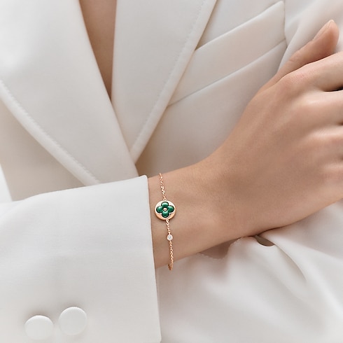 Categories All Fine Jewelry Color Blossom BB Sun Bracelet, Pink Gold, Malachite and Diamond | Louis Vuitton ® (Product zoom)