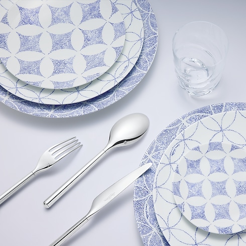 Home and Art of Dining Art of Dining Constellation Set of 2 Soup Plates | Louis Vuitton ® (Product zoom)