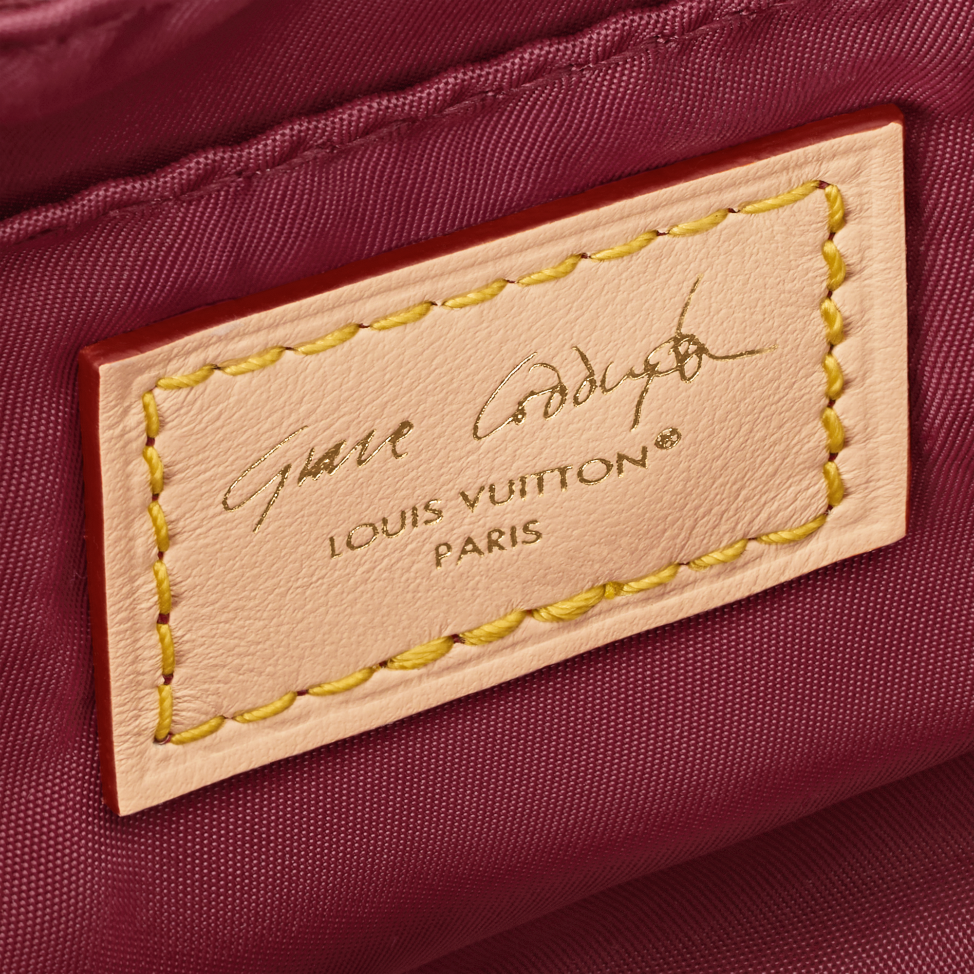 Other Canvas Travel Travel Accessories Cosmetic Pouch PM | Louis Vuitton ® (Product zoom)